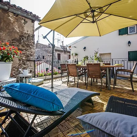 Casa Smeralda *
